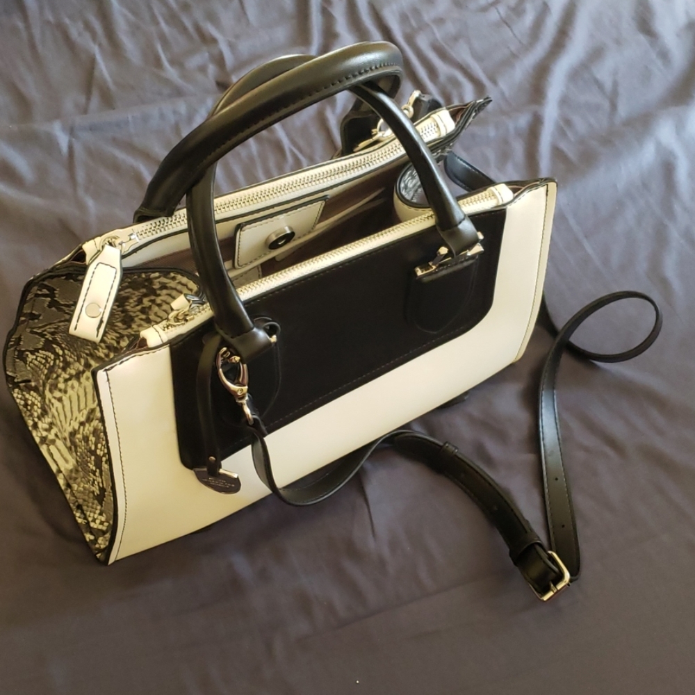 B&W Animal Print Leather Bag w/shoulder strap